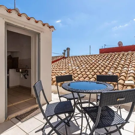 Terrace & Bbq Experience Apartment Denia