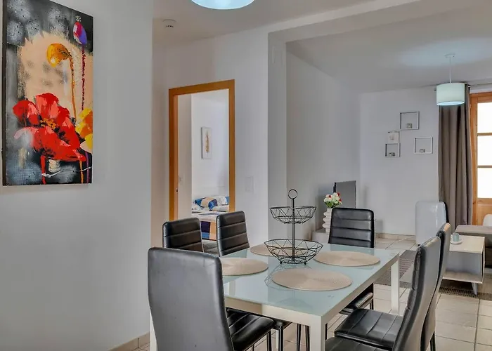 Terrace & Bbq Experience Apartment *