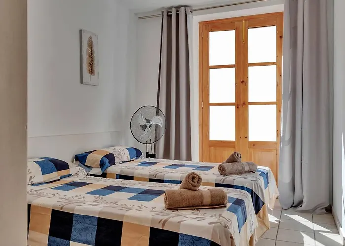 Apartment Terrace & Bbq Experience